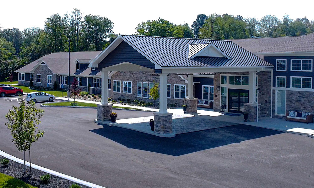 Charter Senior Living of Paducah, entry